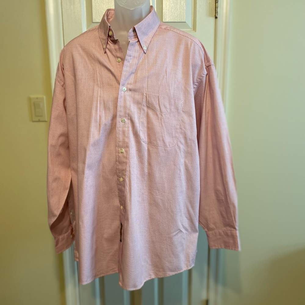 Tommy Hilfiger - Mens red & white small checkered shirt, Size: 17.5” 34”-35”